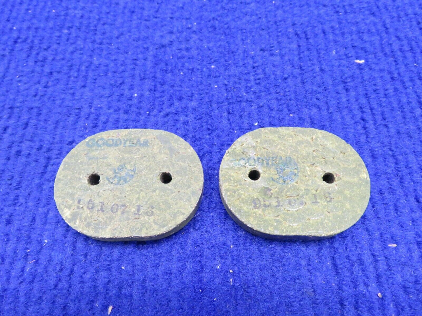Goodyear Brake Lining P/N 9510713, 9510713-2 LOT OF 2 NOS (0322-440)