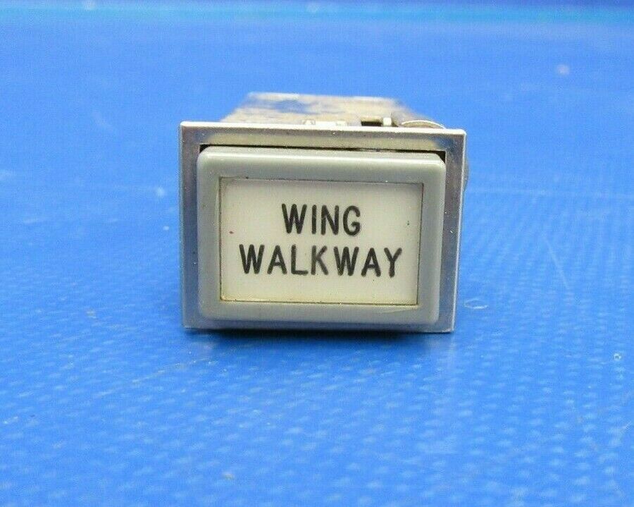 Cessna 310 310R Switch Wing Walkway 28V P/N 90EA1C4J1-G-N1R13 (0519-359)