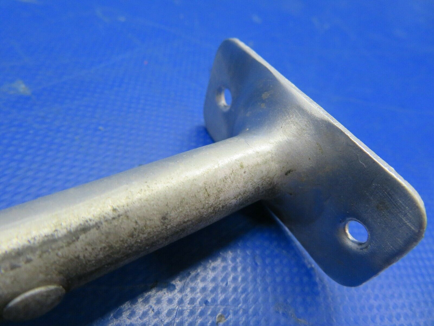 Beech G35 Bonanza Coat Hangar P/N 35-534065 (0620-397)