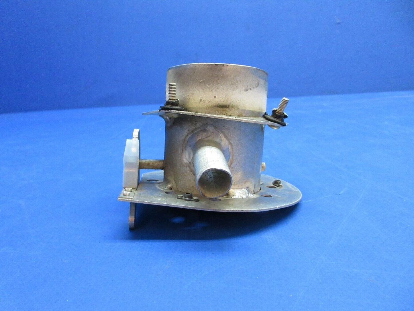 Piper PA-28-236 Dakota LH FWD Air Vent Assy P/N 68416-02 (0623-273)