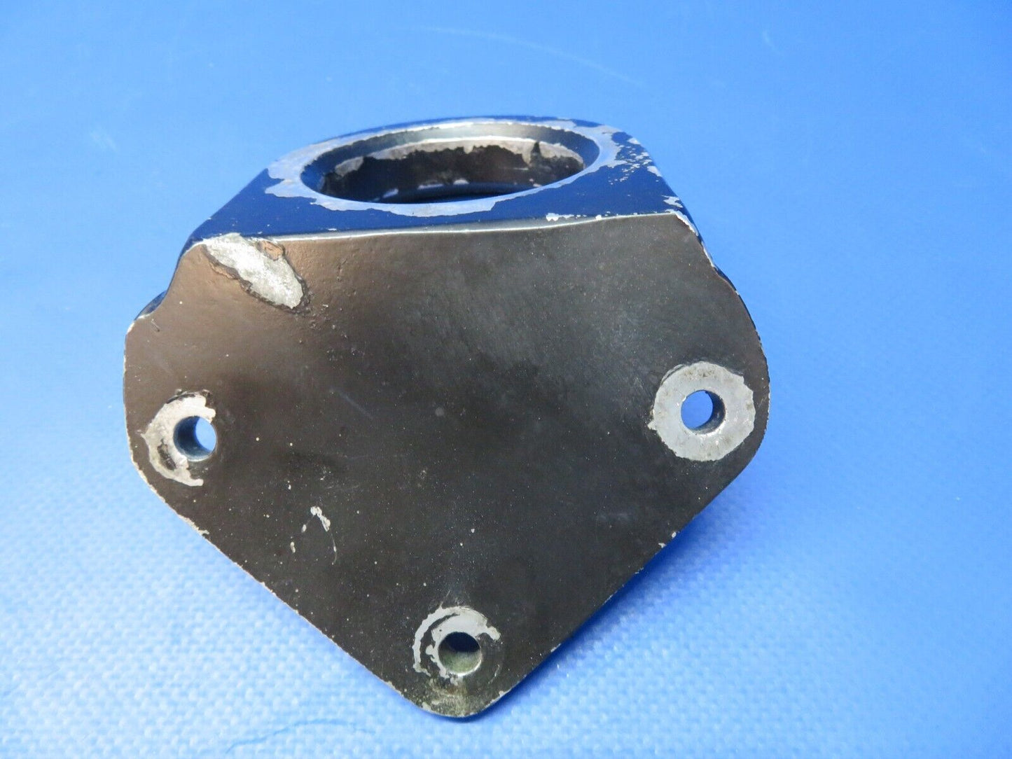 Piper PA-28-201T Dakota Engine Mount Bracket P/N 37107-00 (1222-350)