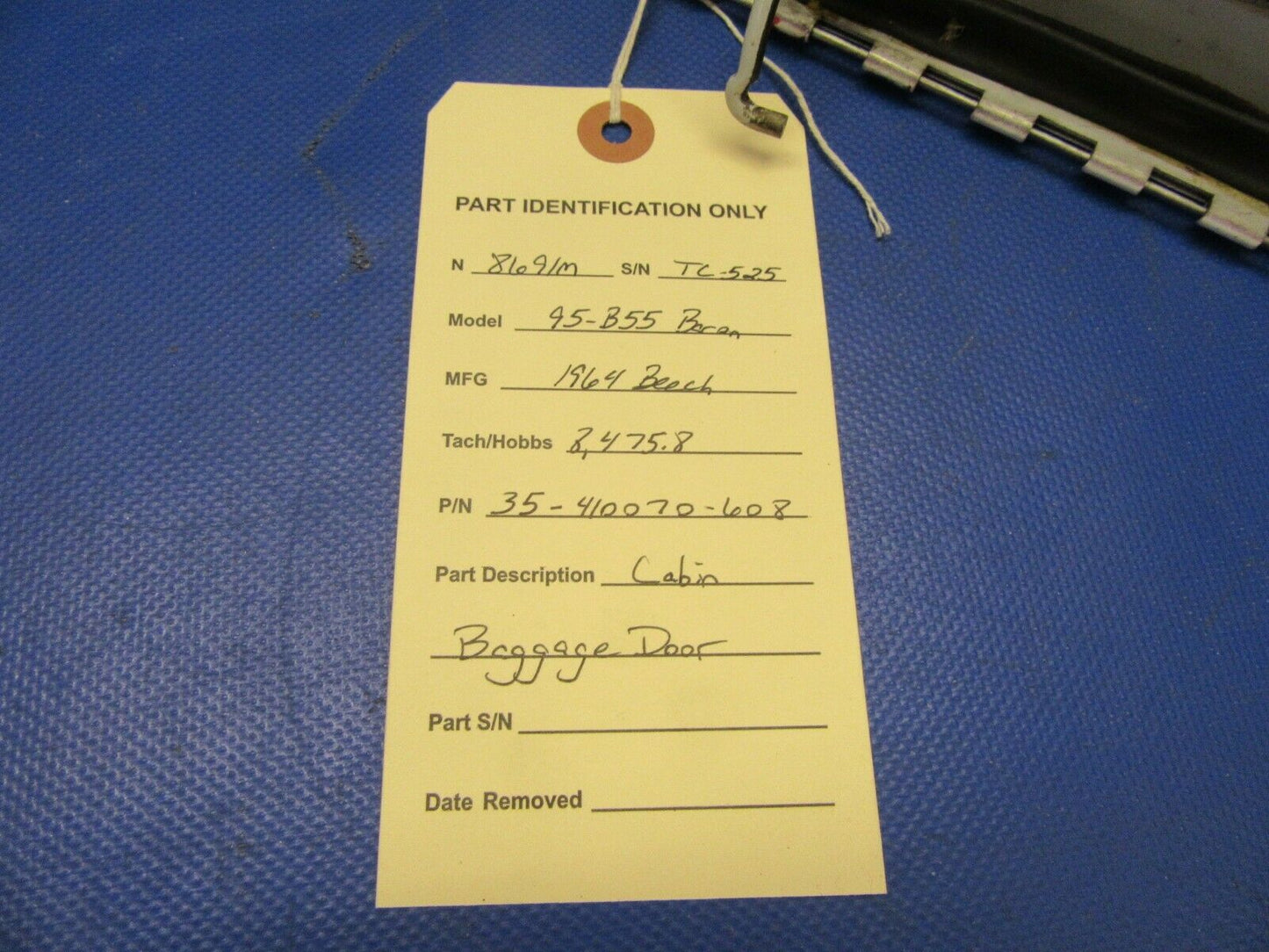 Beech Baron 95-B55 Cabin Baggage Door NO KEY P/N 35-410070-608 (1121-312)