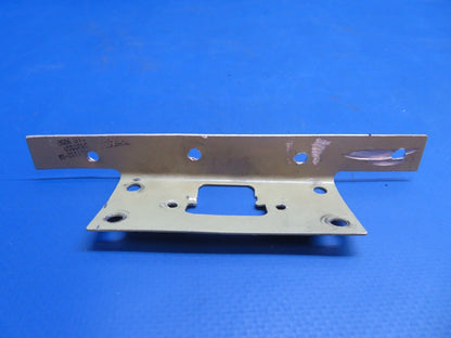 Cessna 172 / 172E Plate Assy Cabin Door Latch P/N 0511112-14 (0223-601)