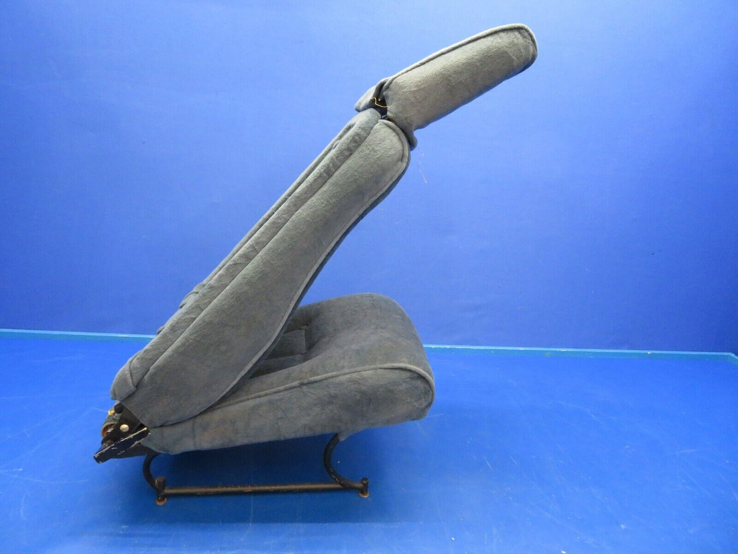 Piper PA-32RT-300 Passenger Seat Rear LH P/N 79479-012, 79479-12 (0620-713)