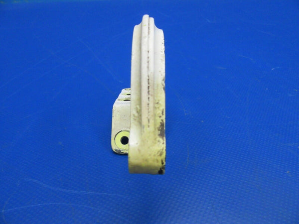 Beech Bonanza A36 Hinge Assy AFT MLG Door INBD LH P/N 35-815016-4 (0719-57)