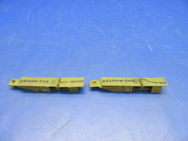 Aircraft Latch P/N 256644-206 LOT OF 2 NOS (0921-546)