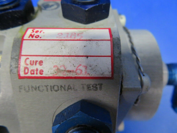 Beech Baron 95-A55 H & E ACFT Fuel Selector Valve RH HE 825-1 (0420-55)