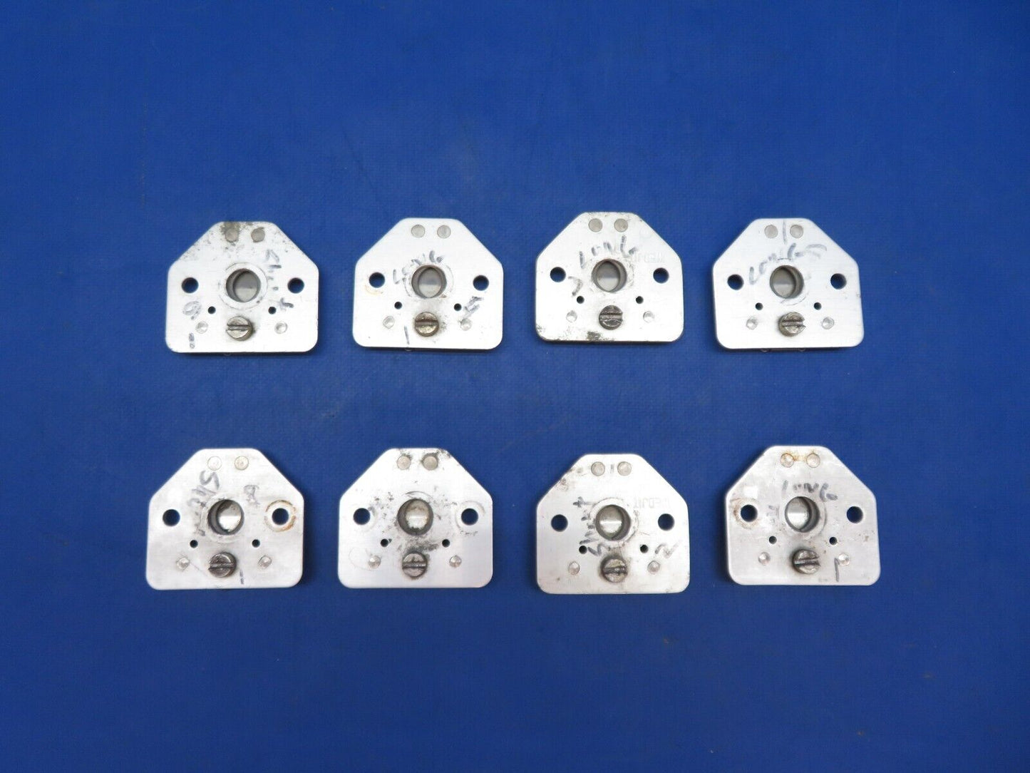 Cessna 310 / 310Q Wedjit Plate Assy AFT Seat P/N 295409 LOT OF 8 (0823-782)