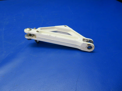Piper PA-24-250 Comanche Link Main Gear Side Brace RH P/N 20767-000 (1121-107)