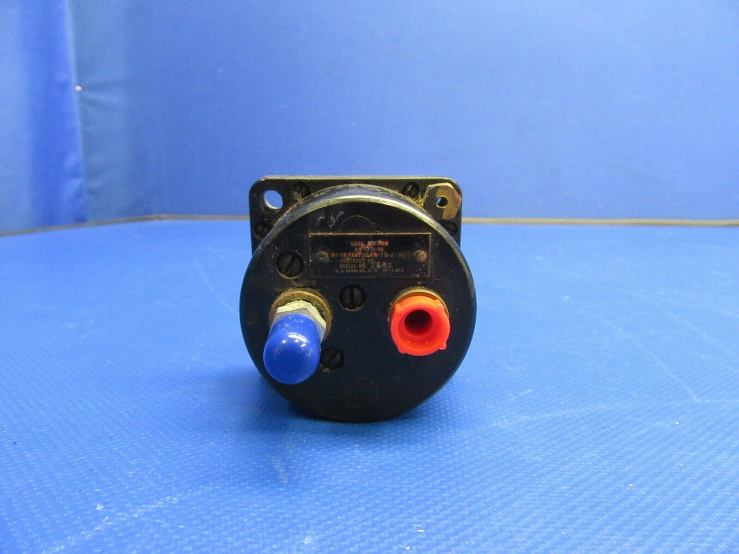 Cessna 182 / 182D Suction Gauge & Stewart Warner Amp AN771-5A, 820772 (0621-300)