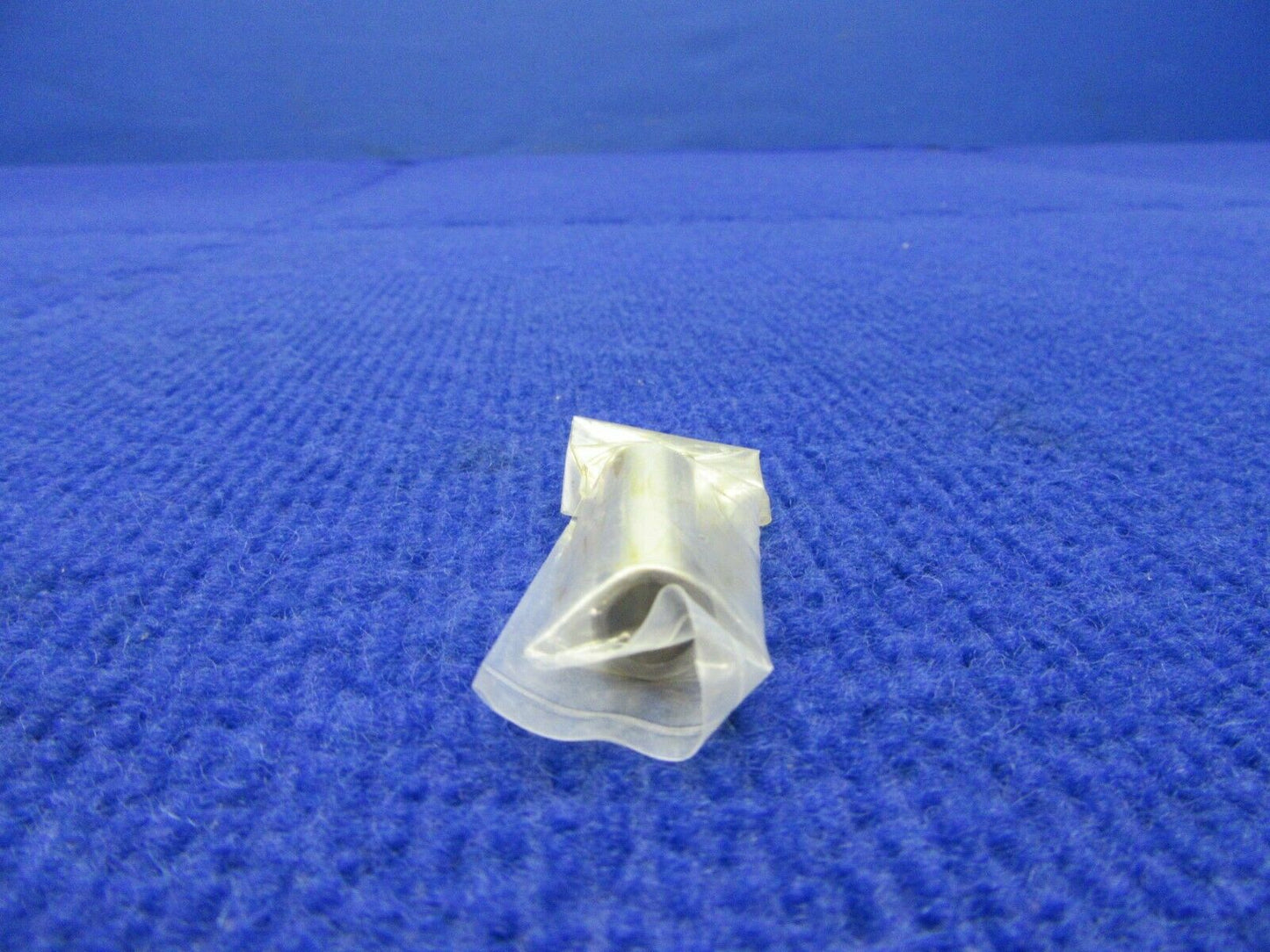 Cessna Wing Bolt Spacer NOS P/N 0841004-6 (1221-493)