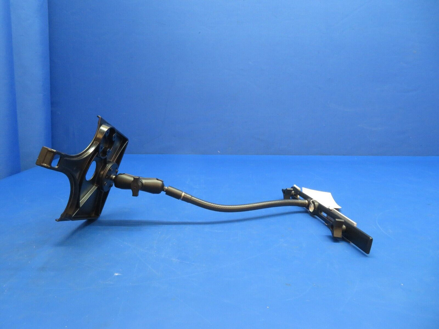 Cessna 172 / 177 / 182 RAM Floor Mount (0123-738)