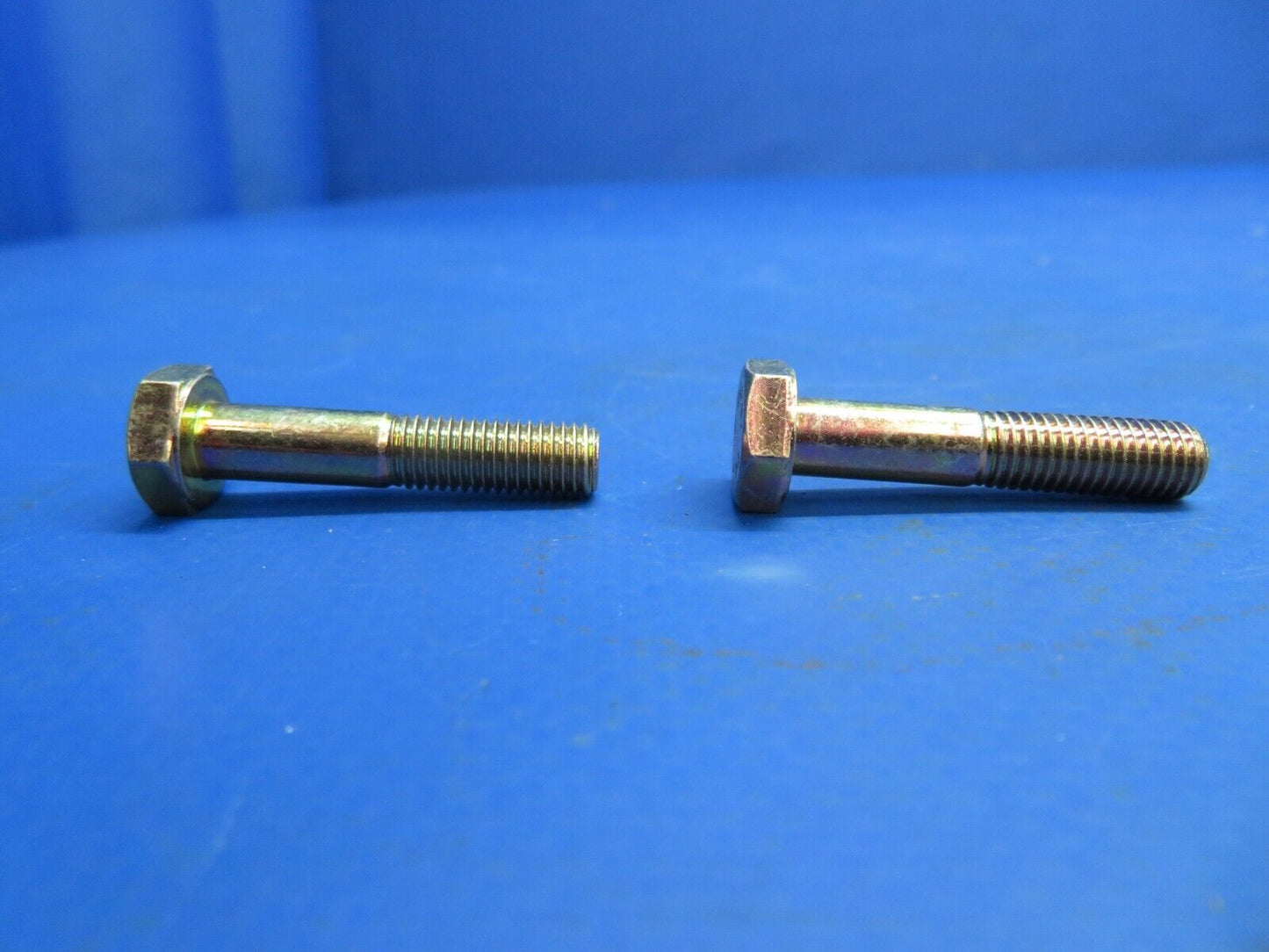 Continental Screw P/N 24251 LOT OF 2 NOS (1222-888)