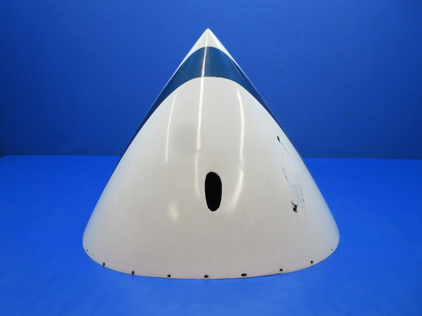 Cessna 401 / 401A Nose Cap Assy Fiberglass P/N 5013051-7 (1223-1481)