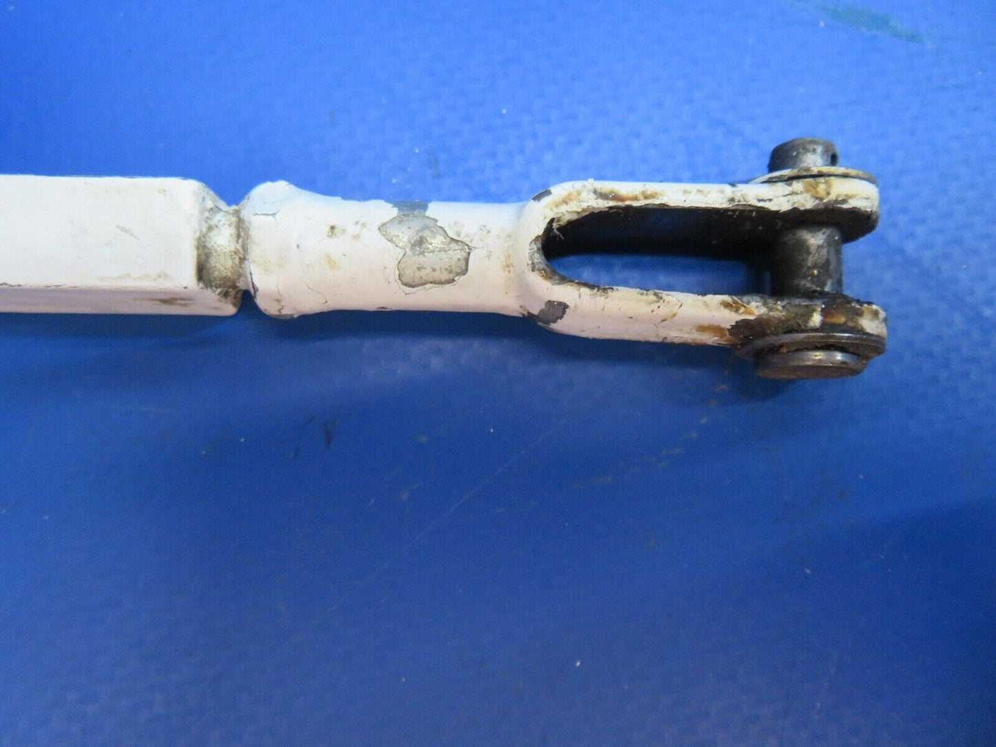 Lake LA-4-200 Rod Assy Main Gear Uplatch P/N 1-4100-5 (1222-950)
