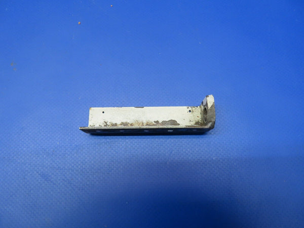 Piper PA-32RT-300 Lance Upper Drag Brace Fitting P/N 38041-02 (1122-347)