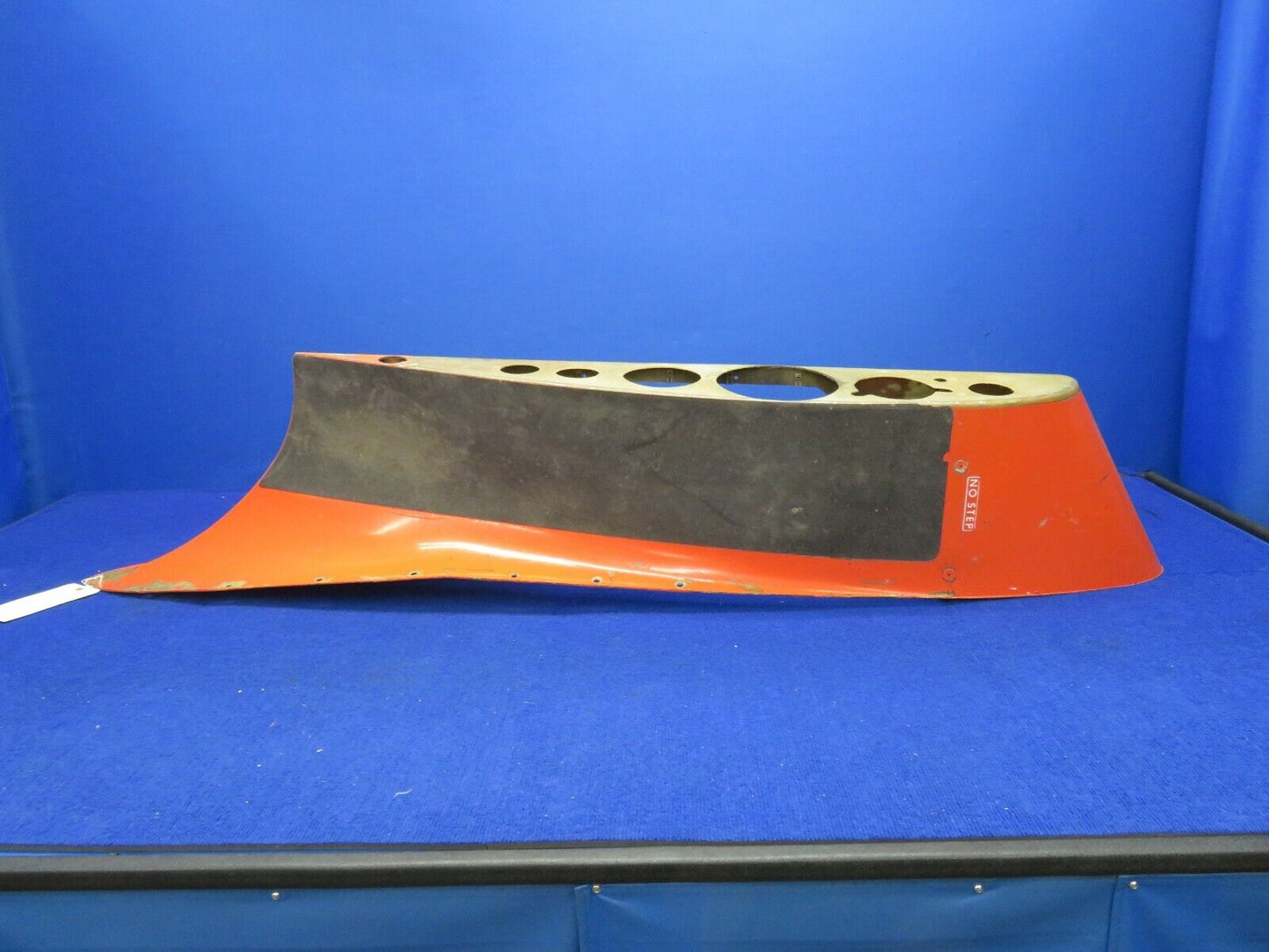 Grumman AA-1A Wing Root Molded LH P/N 201189-1 (0322-392)