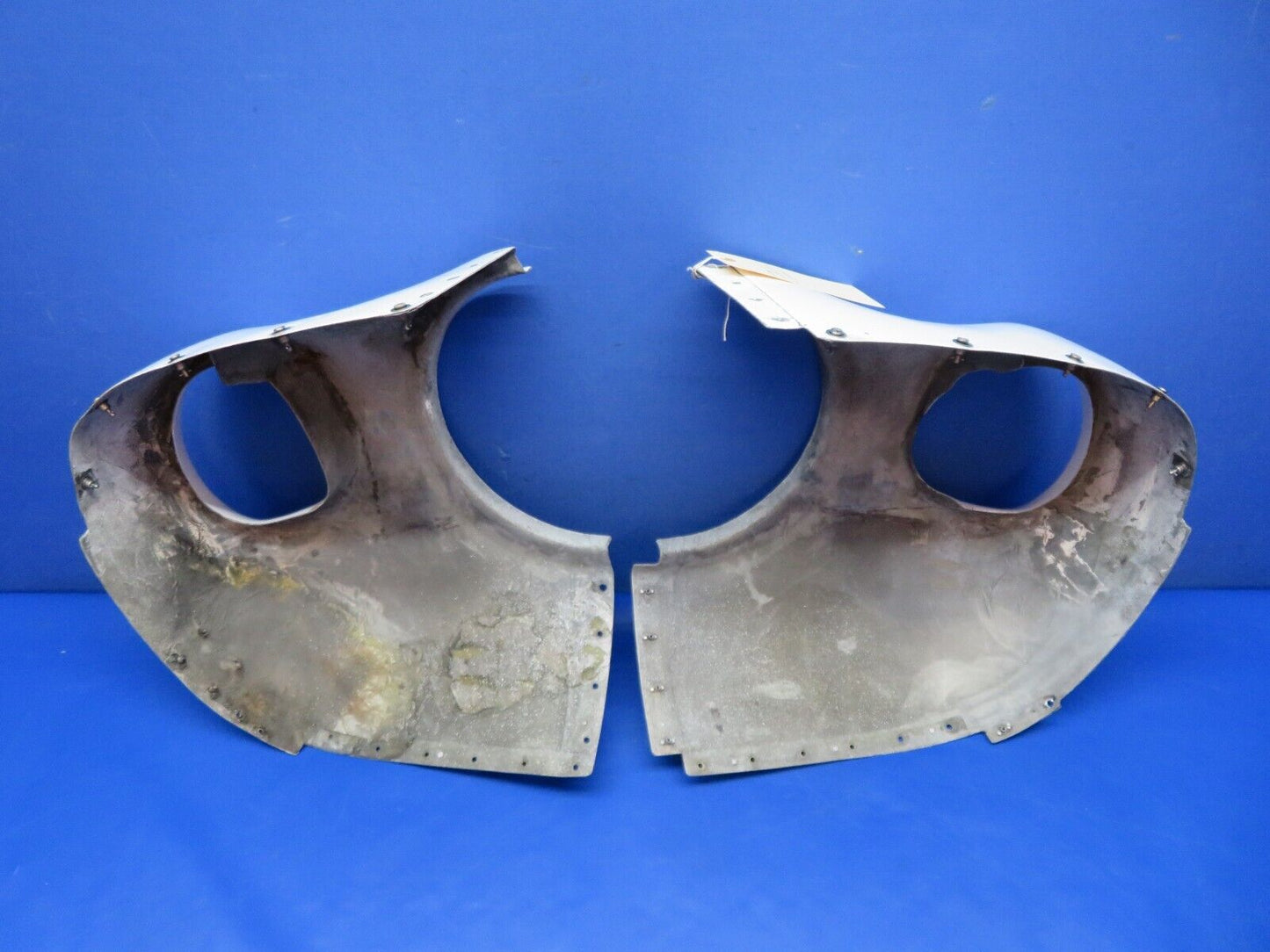 Cessna 401 / 401A Nose Cap Assy LH & RH Engine Cowl P/N 0851149-212 (1223-354)