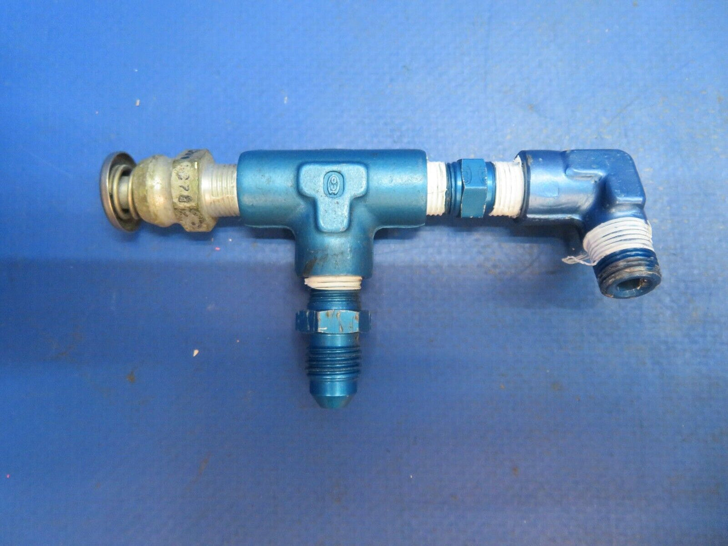 Piper PA-34-200T Seneca Valve Assy Engine Instrument Line P/N 492-241 (0123-572)