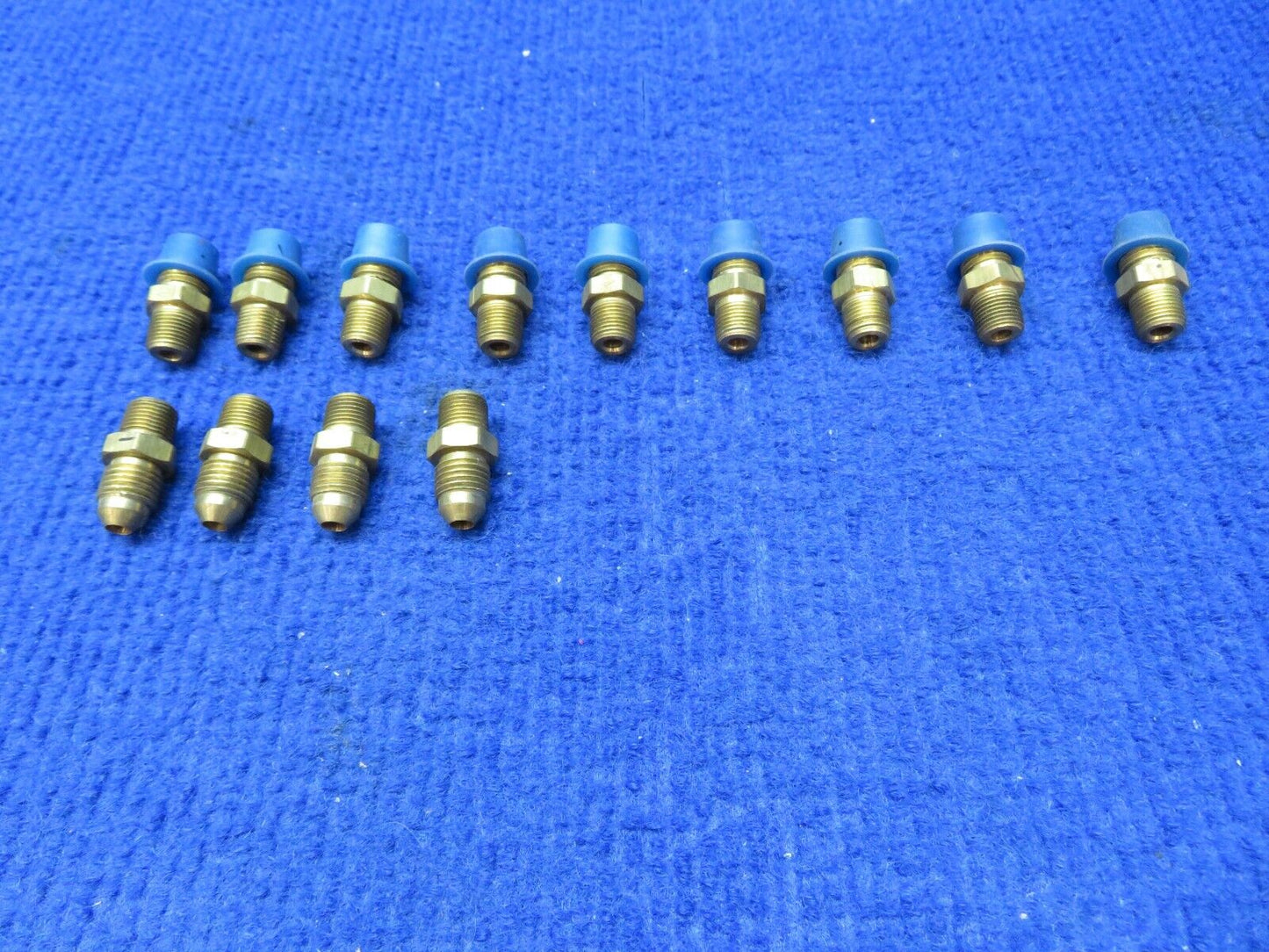 Continental Brass Pipe to Flair Fitting .13 P/N 628438 LOT OF 13 NOS (0722-484)