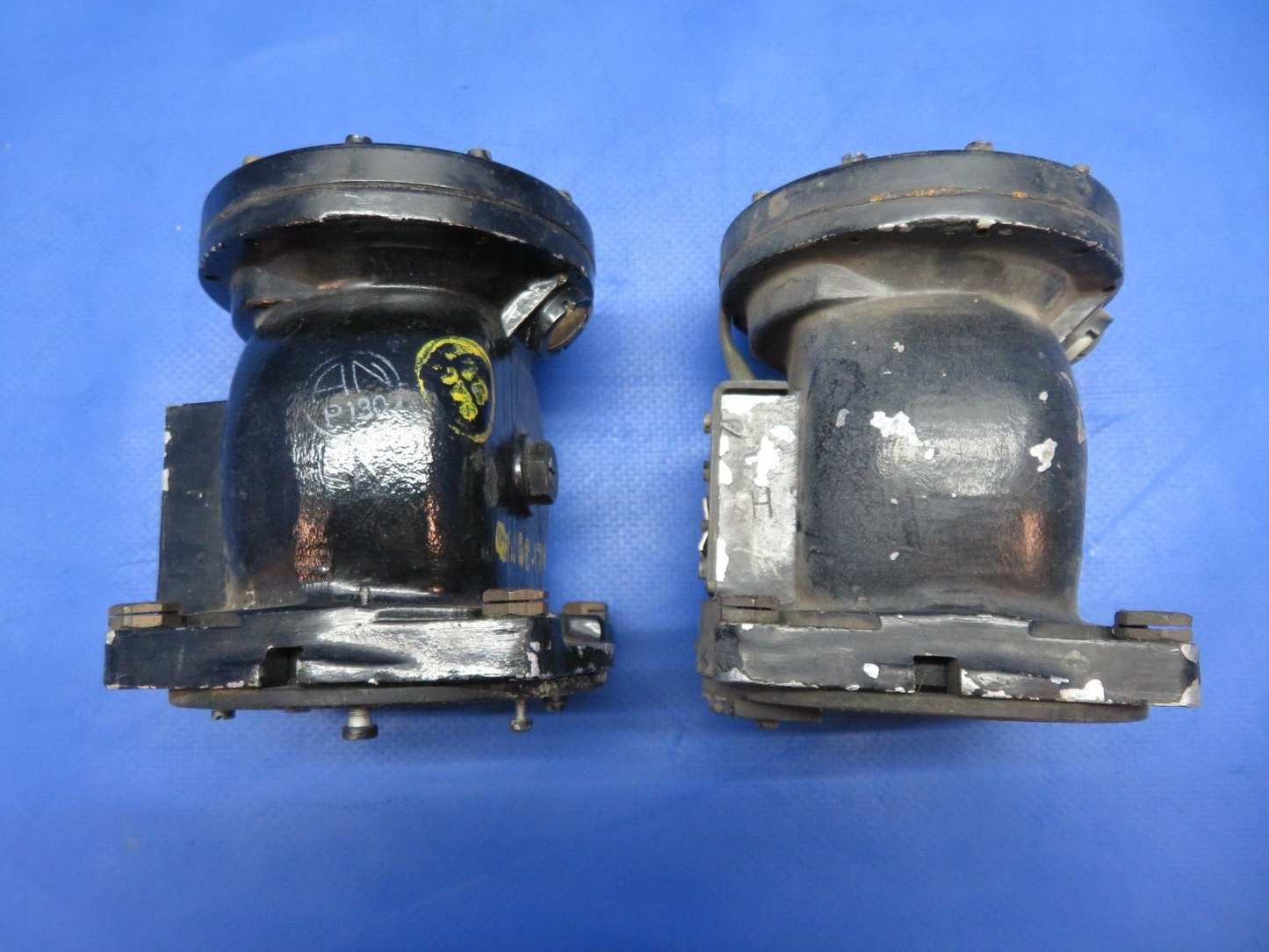 Vintage Bendix Compass P/N 181-1-A LOT OF 2 FOR PARTS (0423-392)