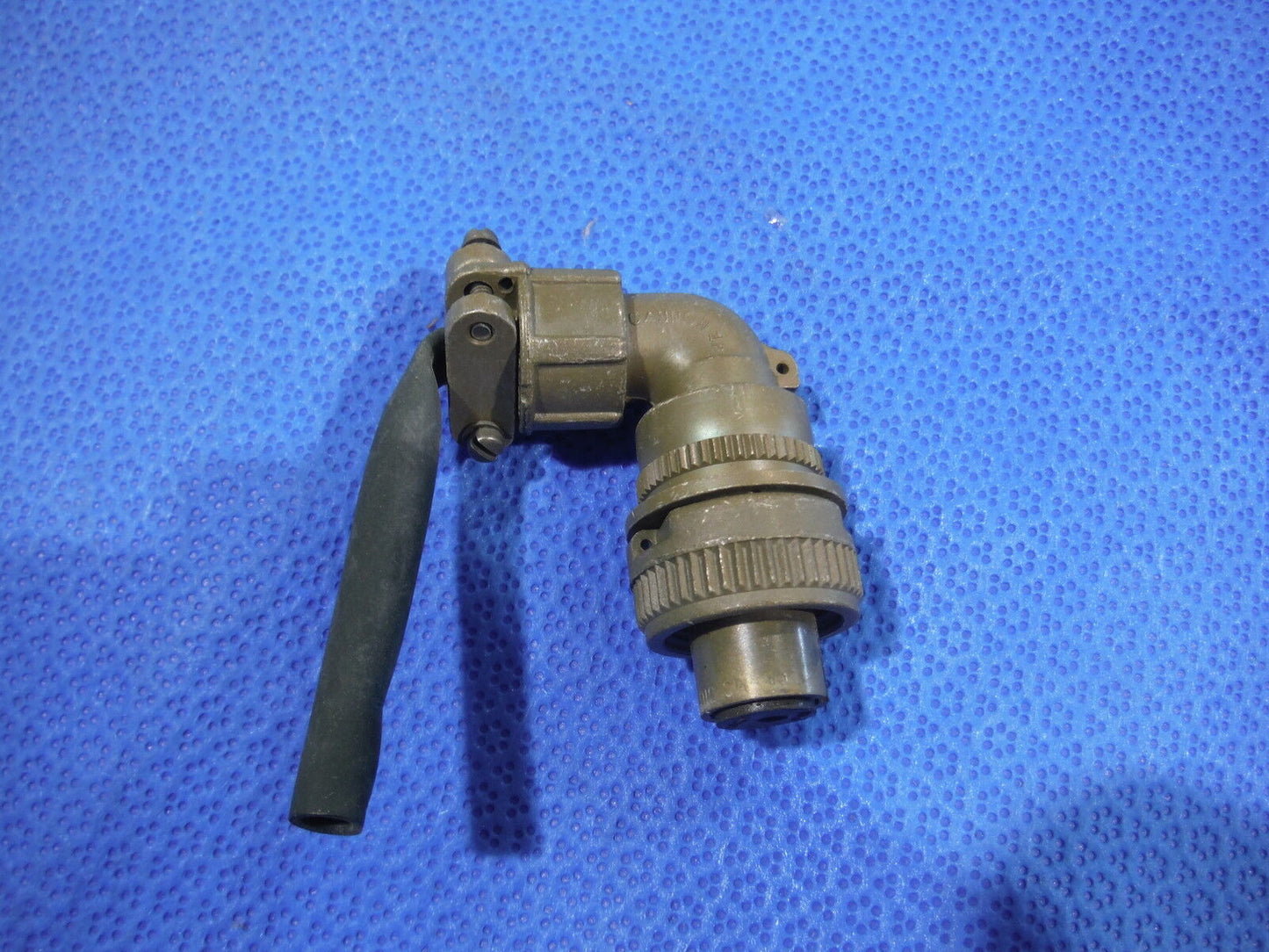 Cannon Electrical Connector, Angle  P/N MS3108R12S-4S   (815-48)