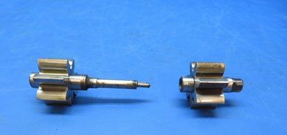 Continental E225-8 Impeller Oil Pressure Pump Gears P/N 530695 (0723-696)