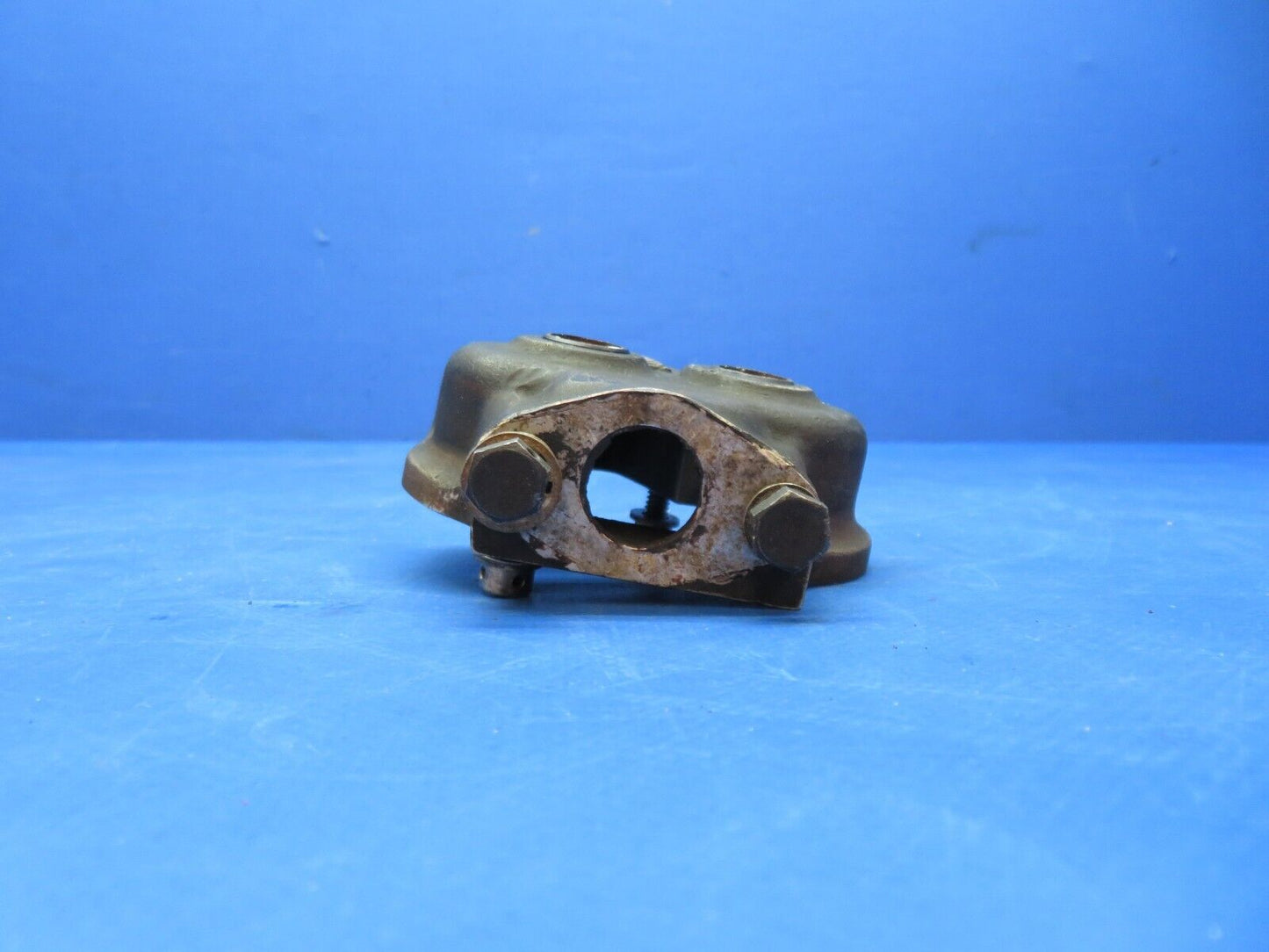 Continental E225-8 Housing Oil Pressure Pump P/N 530696 (0723-694)