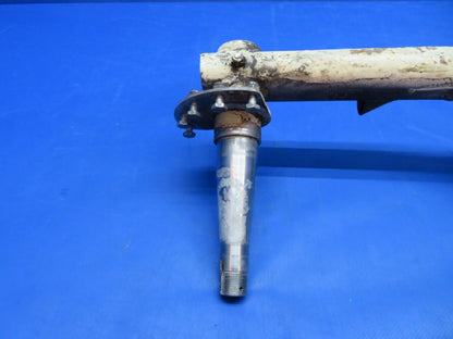 Early Cessna 310 / 310B RH Main Gear Assy P/N 0841000-96 FOR PARTS (1223-188)
