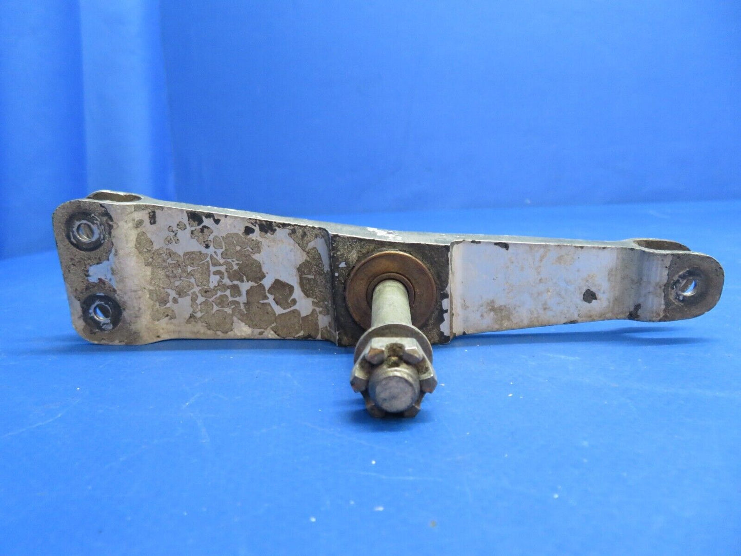 Piper PA-28-201T Dakota Bellcrank Nose Wheel Steering P/N 76407-03 (1222-648)