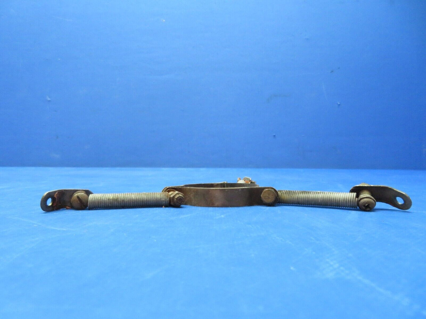 Early Cessna 310B Exhaust Stack Centering Clamp 0852000-28 (1223-149)