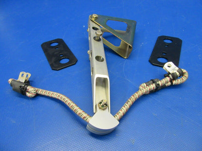Cirrus SR-22 Rudder / Aileron Arm & Bracket Interconnect 13220-002B (1019-386)