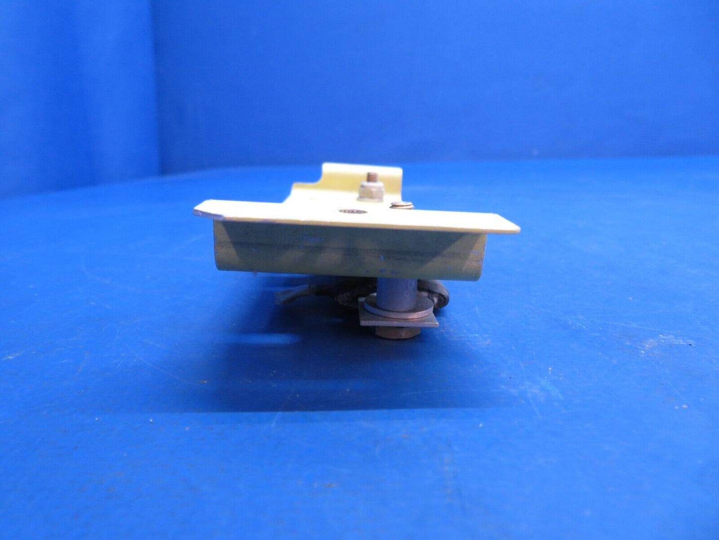 Piper Aerostar 602P Bracket w/ Resistor - Avionics P/N 650077-515 (0123-967)