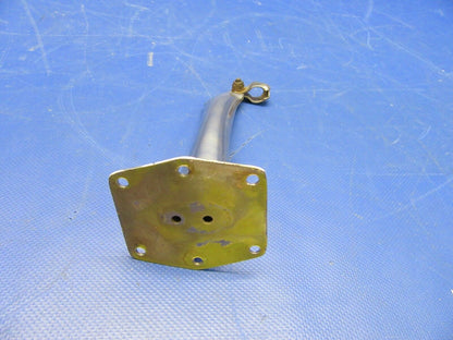 Beech Antenna Wire Guide / Mast (0821-470)