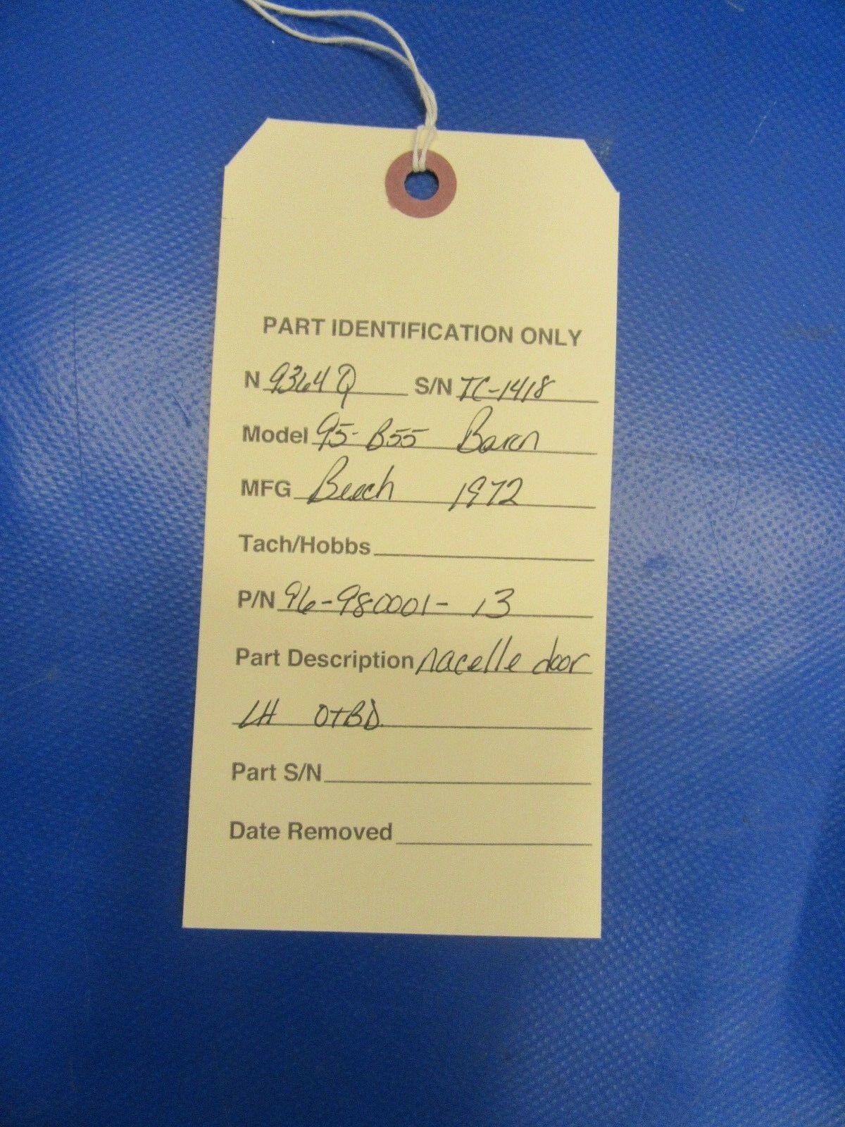 Beech Baron B55 LH/OB or RH/IB Nacelle Access Panel P/N 96-980001-13 (1217-94)