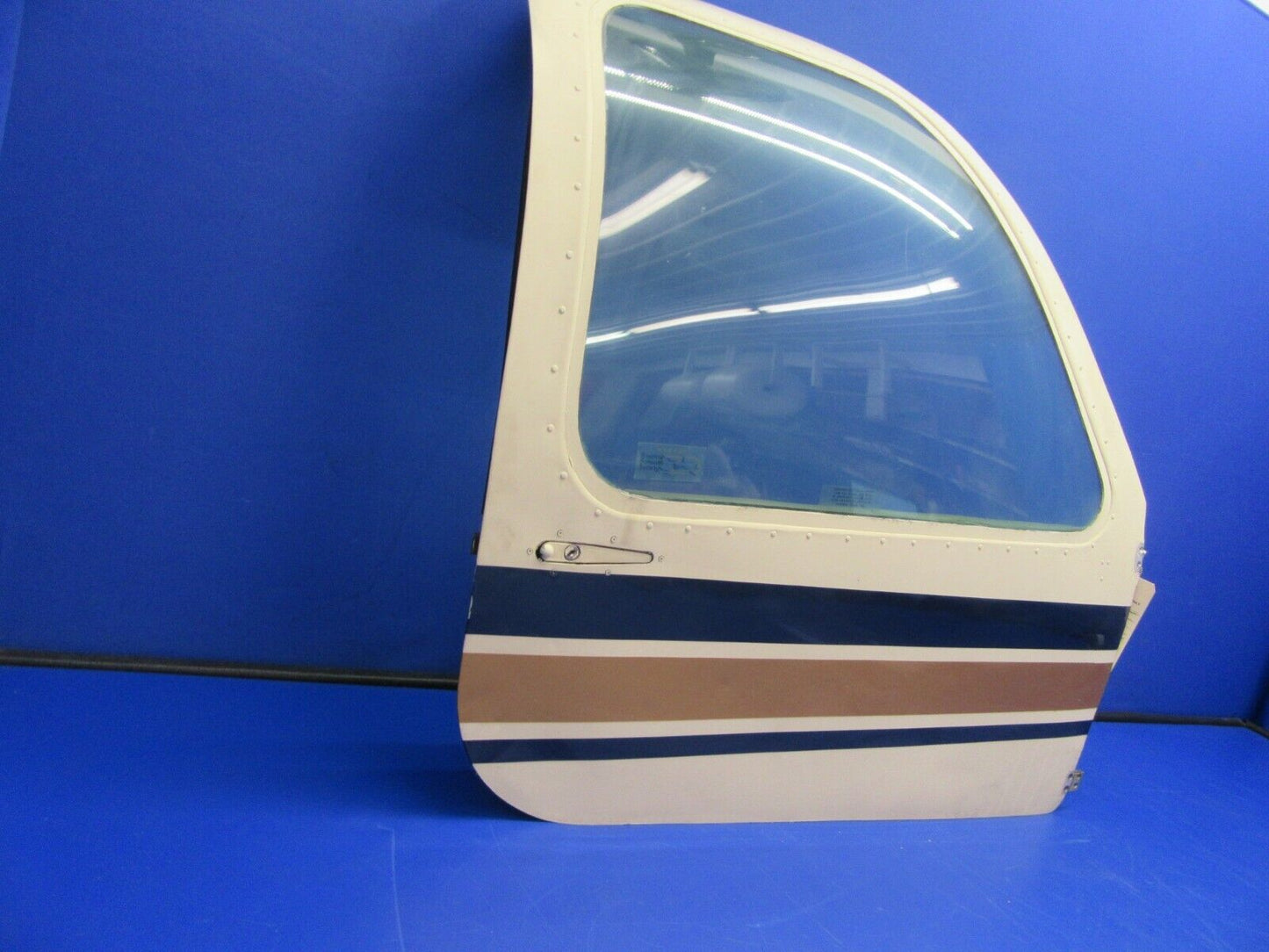 Beech 95-B55 Baron Cabin Door w/ Key Green Tint 95-420012-638 (0621-694)