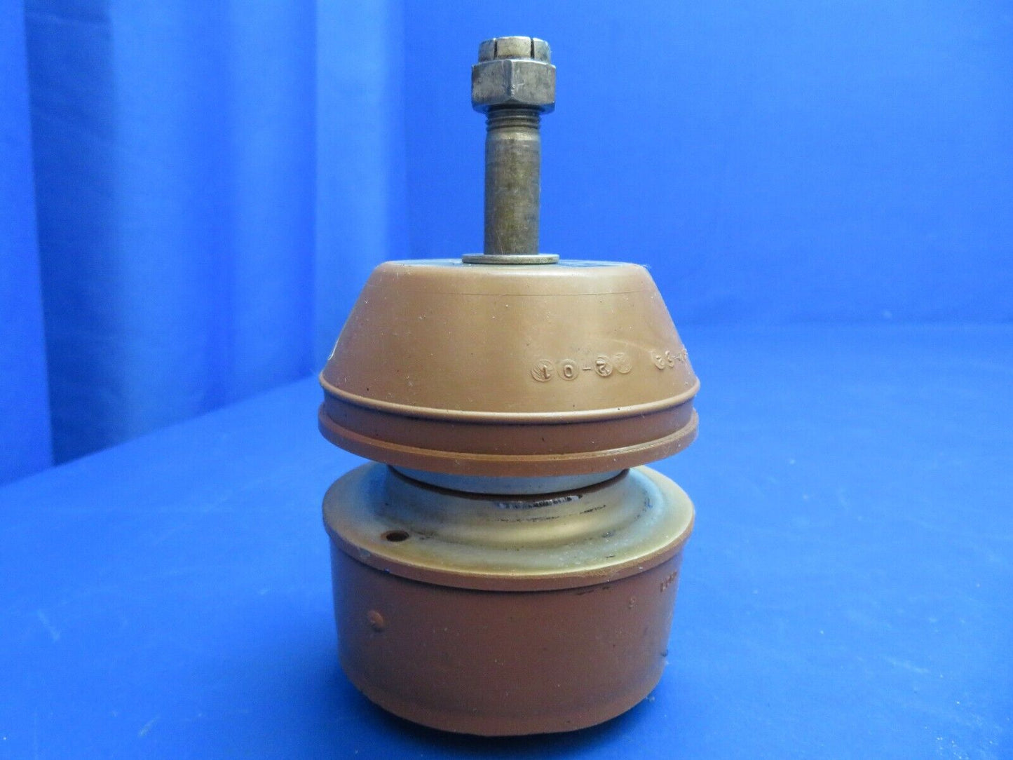 Piper PA-28-201T Dakota Engine Shock Mount P/N J-9613-58 LOT OF 4 (1222-652)