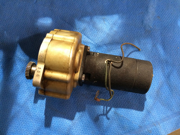 Cessna 310 Landing Gear Motor & Reduction Unit 28V P/N 0843300-11 (0416-36)