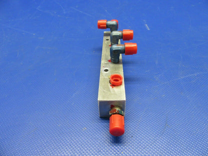 Piper PA-28R-180 Arrow Hydraulic Manifold LH 67520-00, 67520-000 (0621-535)