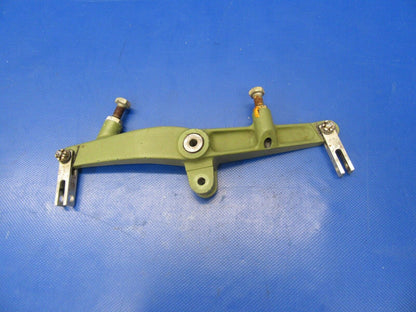 Beech Baron Bellcrank Assy LH Aileron P/N 35-521158-7 (0717-70)