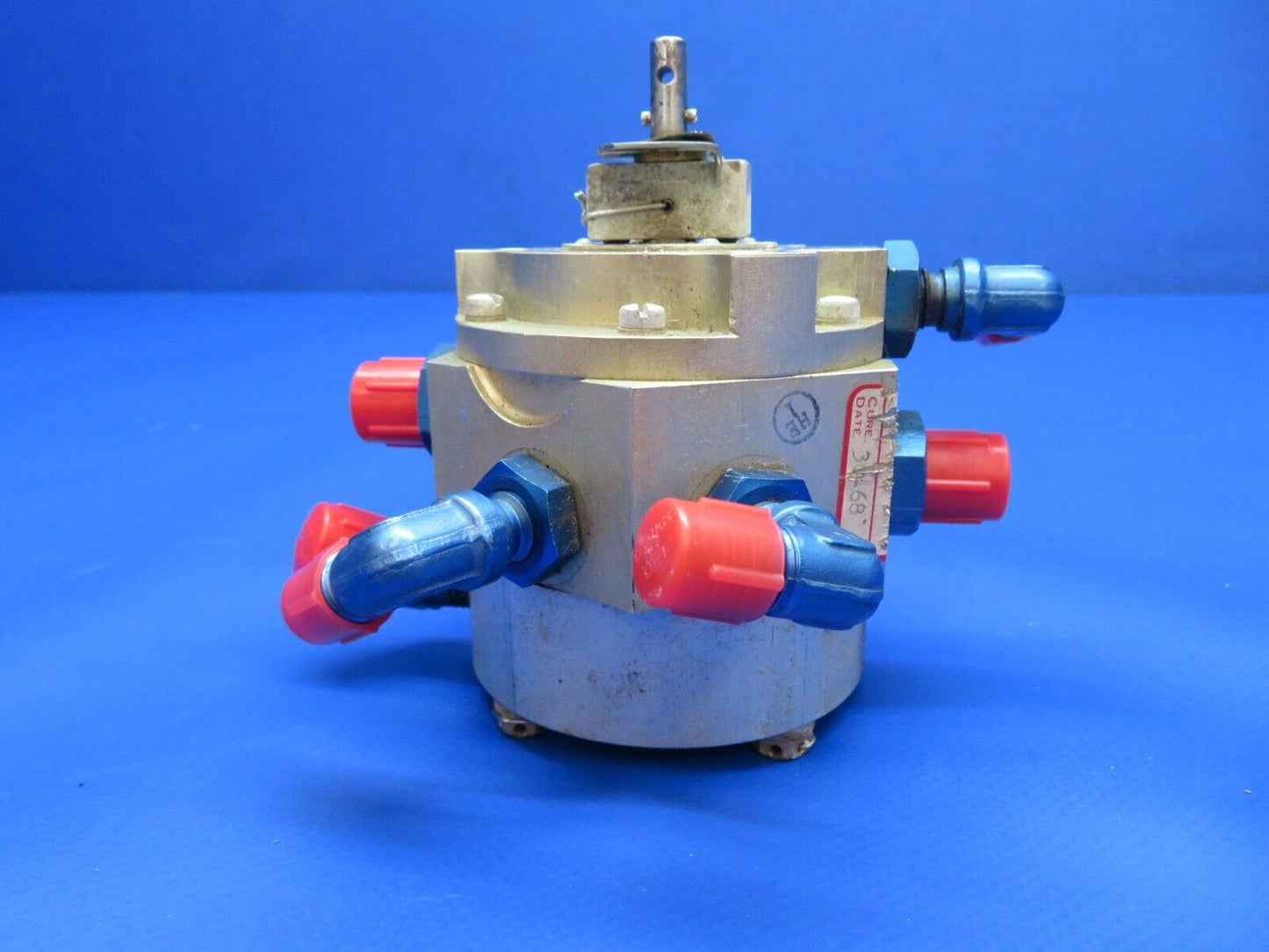 Bellanca 17-30 Viking H&E Fuel Selector Valve P/N HE825-1 CORE (0922-629)
