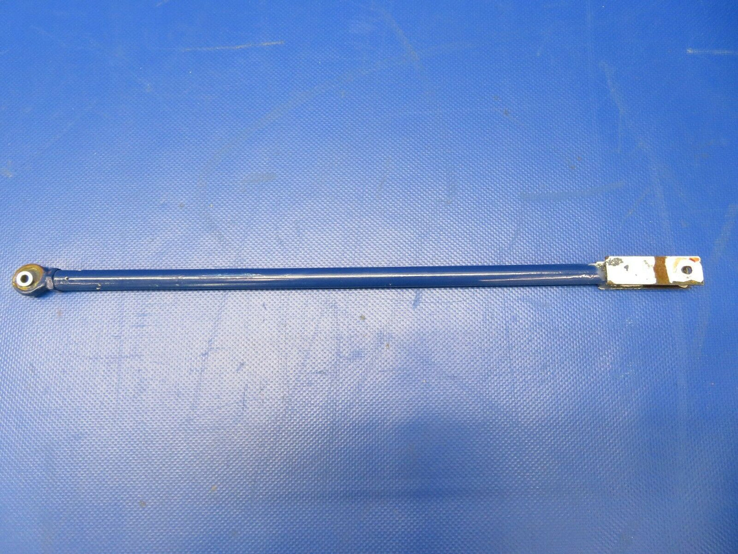 Piper PA-32RT-300 Lance Pushrod Stabilator Trim 78921-04, 78921-004 (0521-786)
