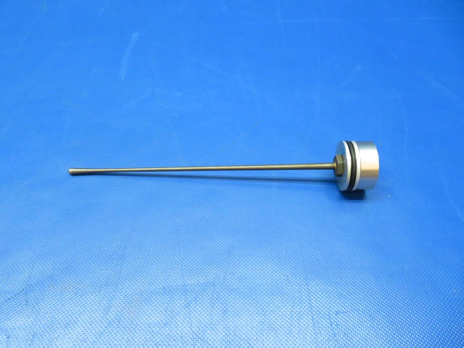 Cessna 401 / 401A Main Gear Metering Pin w/ Base P/N 5241001-2 (0124-2 ...