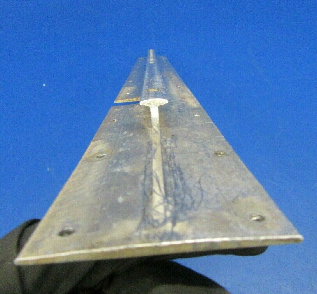 Cessna Skymaster 337 Seat Track / Seat Rail 1414106-09 (1219-68)