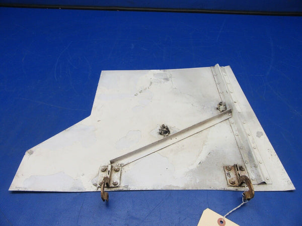 Mooney M20 / M20G Main Gear Door Assembly RH P/N 550003-002 (0821-657)