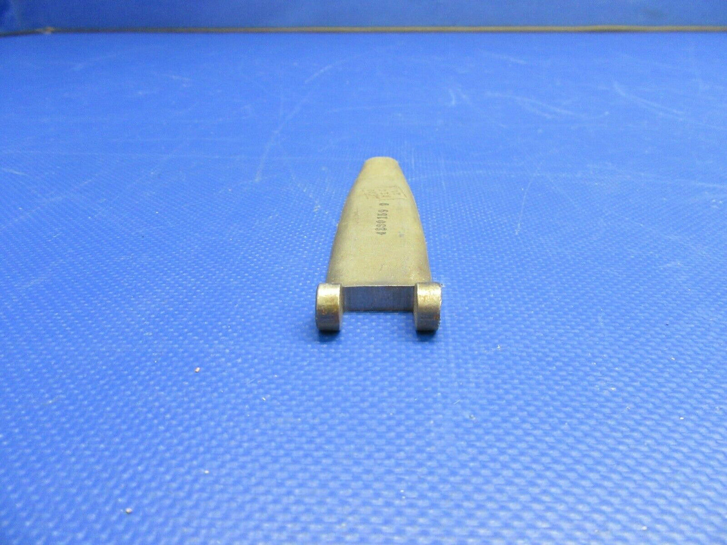 Aero Commander Hinge Half P/N 330159-11, 4330159-9 NOS (0921-636)
