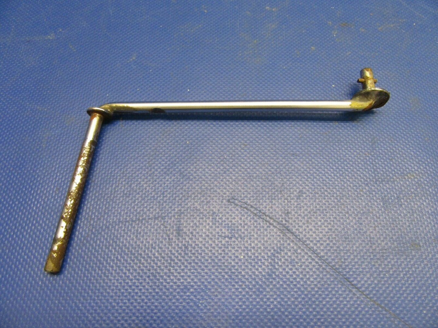 Beech Baron 95-B55 Rod Cabin Door Lower P/N 95-420012-3 (1121-334)