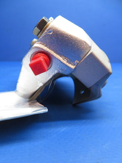 Piper Cleveland Brake Caliper Assembly P/N 37-200, 551-722 OH (0423-337)