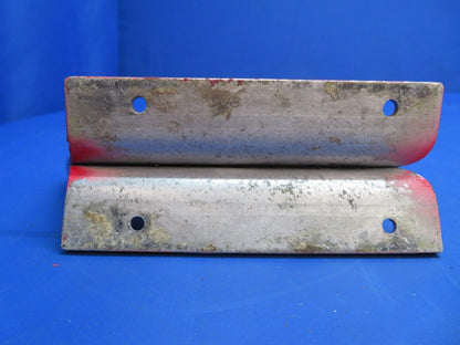 Piper PA-28-180 Cherokee Tailskid Assy / Tie Down P/N 66769-00 (0323-646)