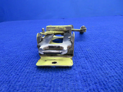 Socata TB-9 Tampico FWD LH Box Assy Door Latch Mechanism P/N 25025004 (0522-604)